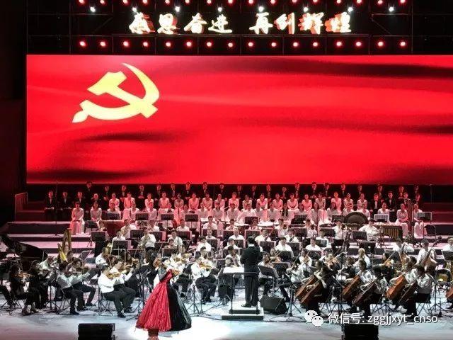 女儿特别活泼好动给她报个武术班可以吗？会不会对她有什么伤害？
